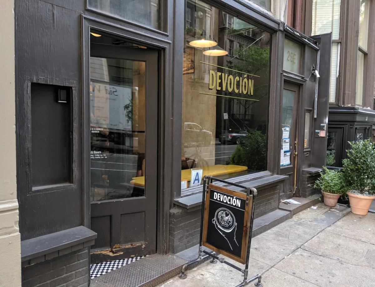 Devoción Flatiron District specialty coffee shop in New York - photo 4