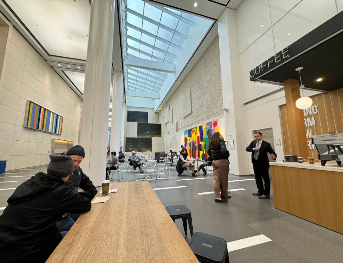 Irving Farm Coffee (Olympic Tower) specialty coffee shop in New York - photo 2