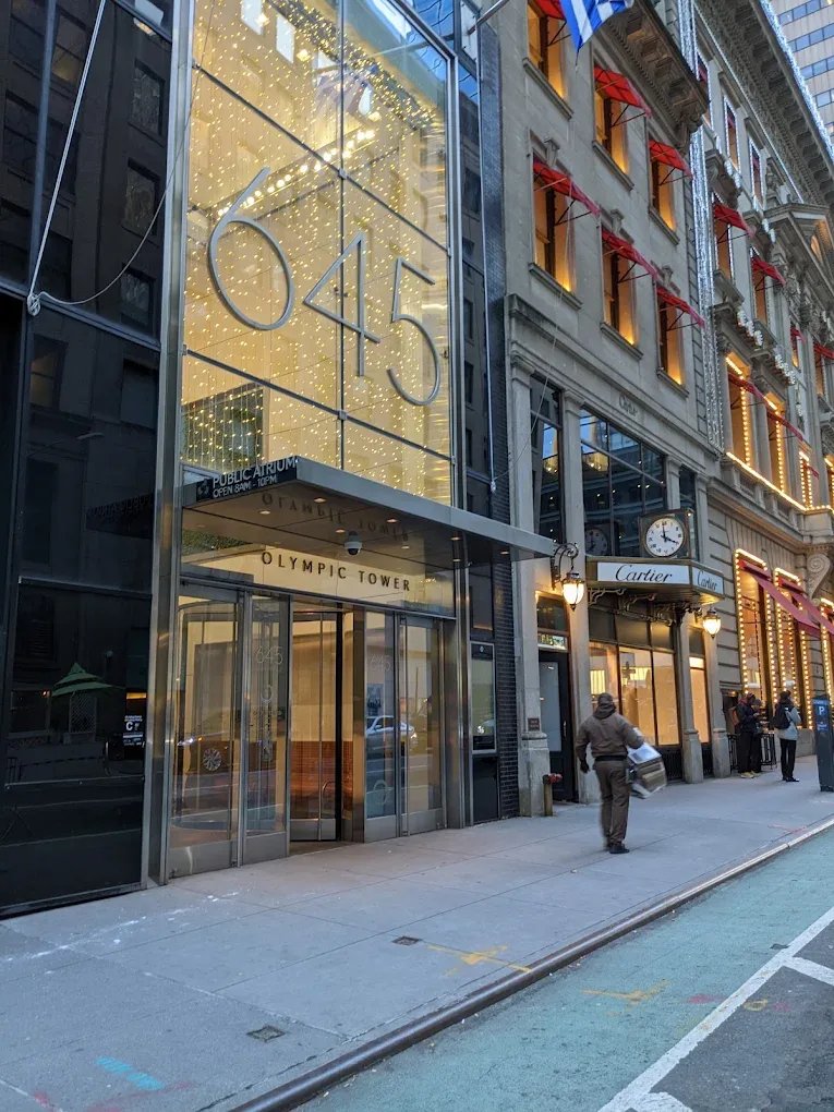 Irving Farm Coffee (Olympic Tower) specialty coffee shop in New York - photo 5