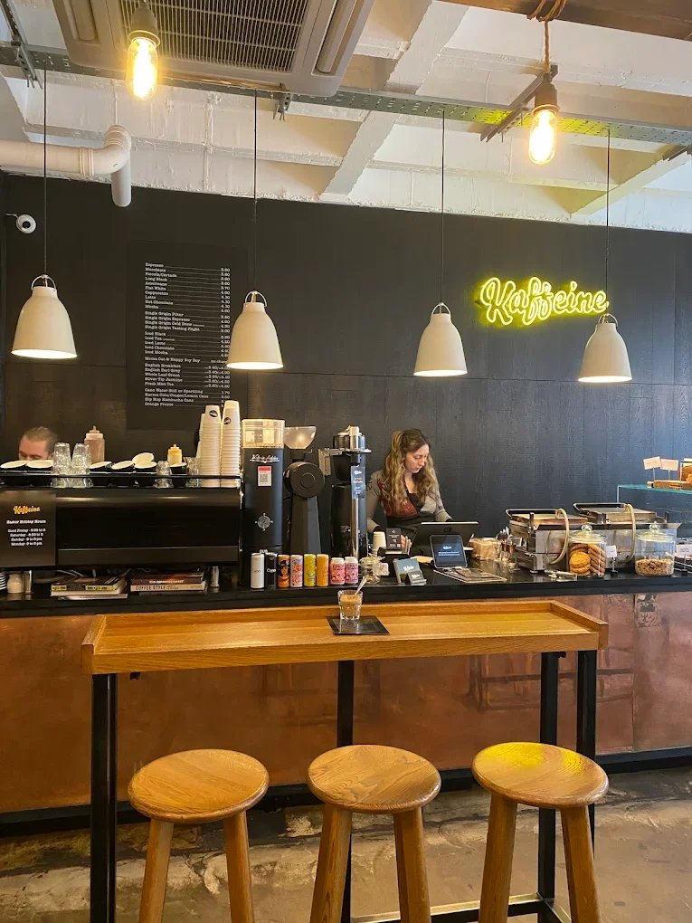 Kaffeine (Eastcastle Street) specialty coffee shop in London - photo 5