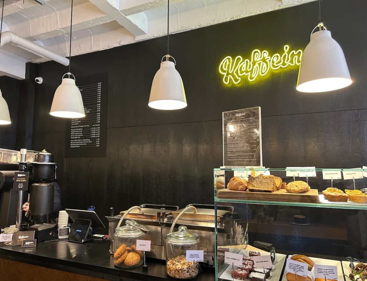 Kaffeine (Eastcastle Street) specialty coffee shop in London - photo 7