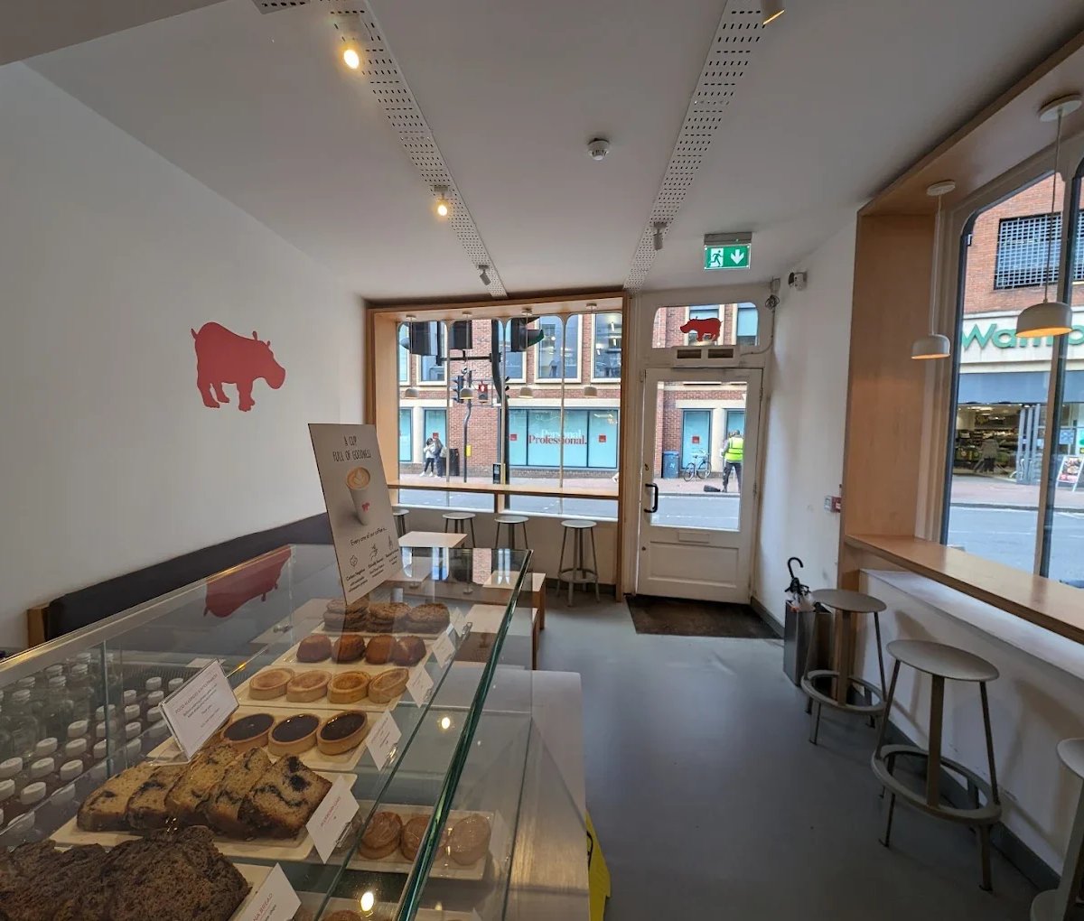 Kiss the Hippo (Richmond) specialty coffee shop in London - photo 8