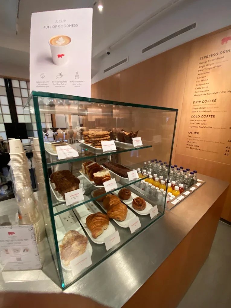 Kiss the Hippo (SoHo) specialty coffee shop in London - photo 7