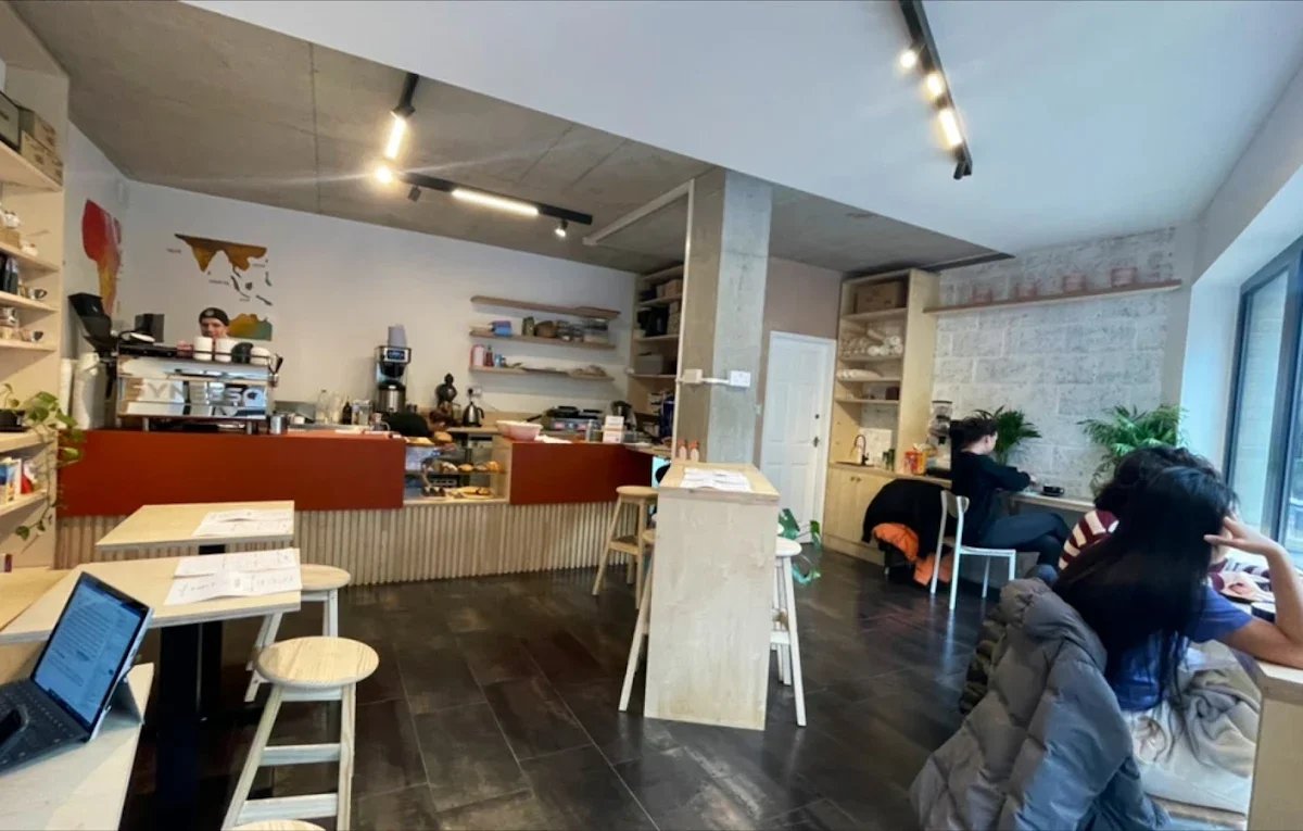 Nostos Coffee (Battersea) specialty coffee shop in London - photo 6