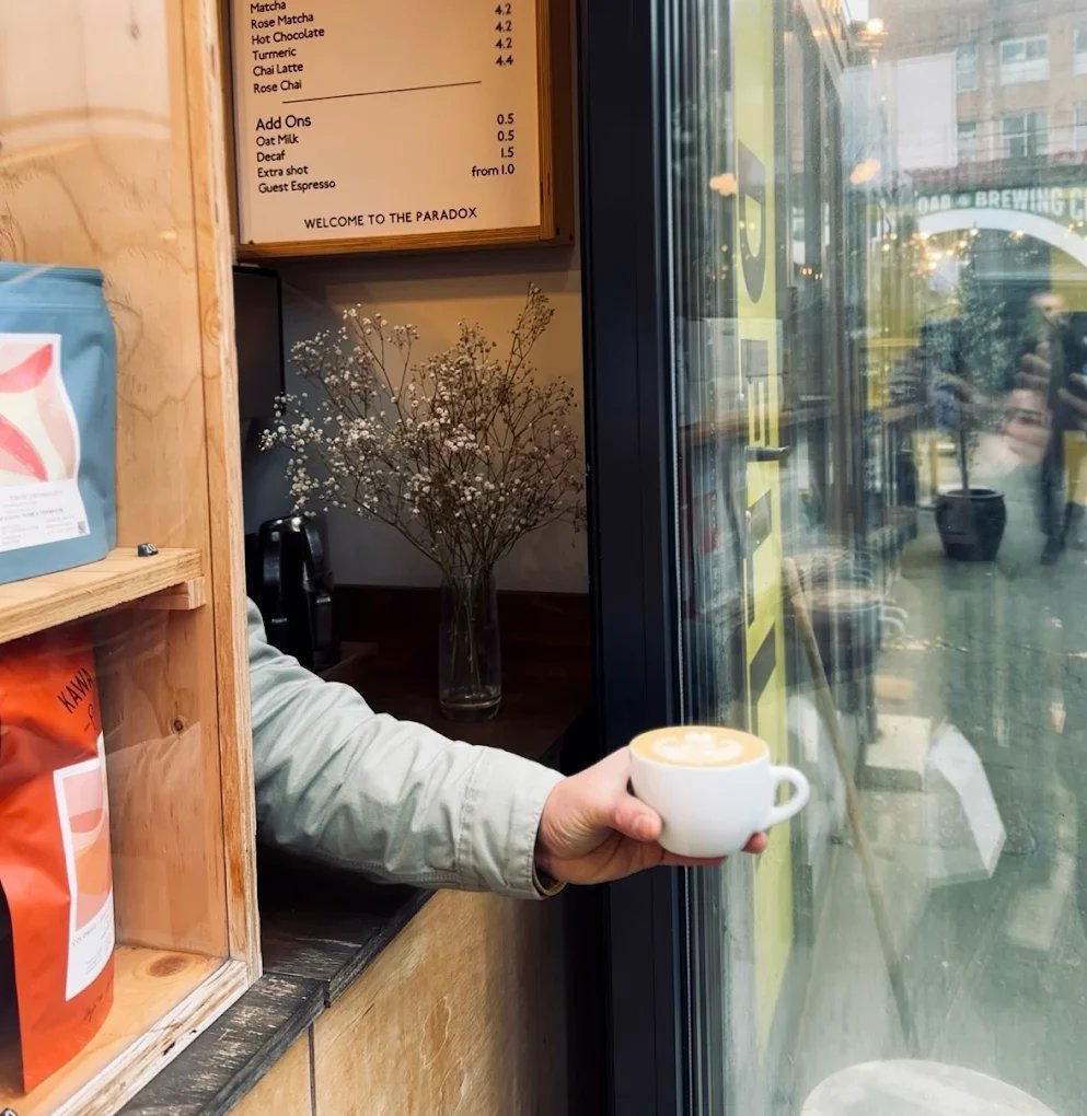 Paradox Design + Coffee specialty coffee shop in London - photo 5