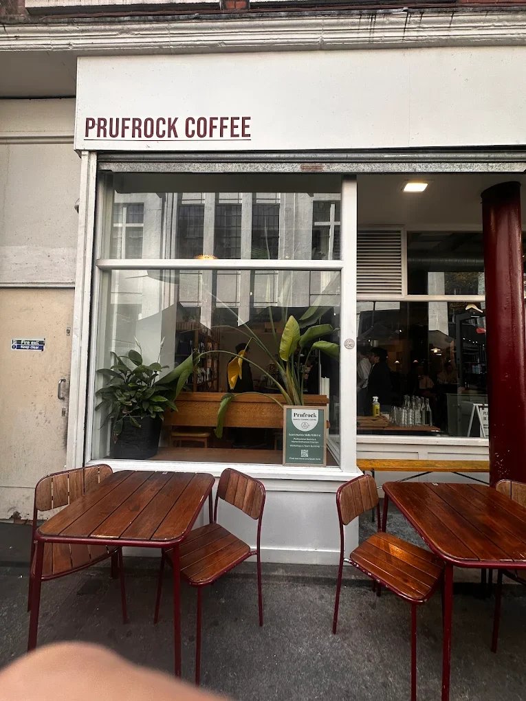 Prufrock specialty coffee shop in London - photo 7