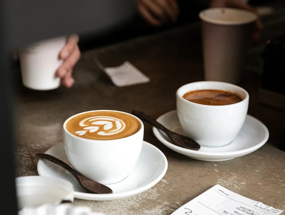 Rosslyn (78 Queen Victoria St) specialty coffee shop in London - photo 5