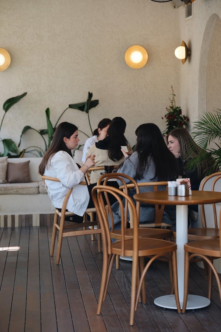 Vøler Coffee & Breakfast specialty coffee shop in Istanbul - photo 7