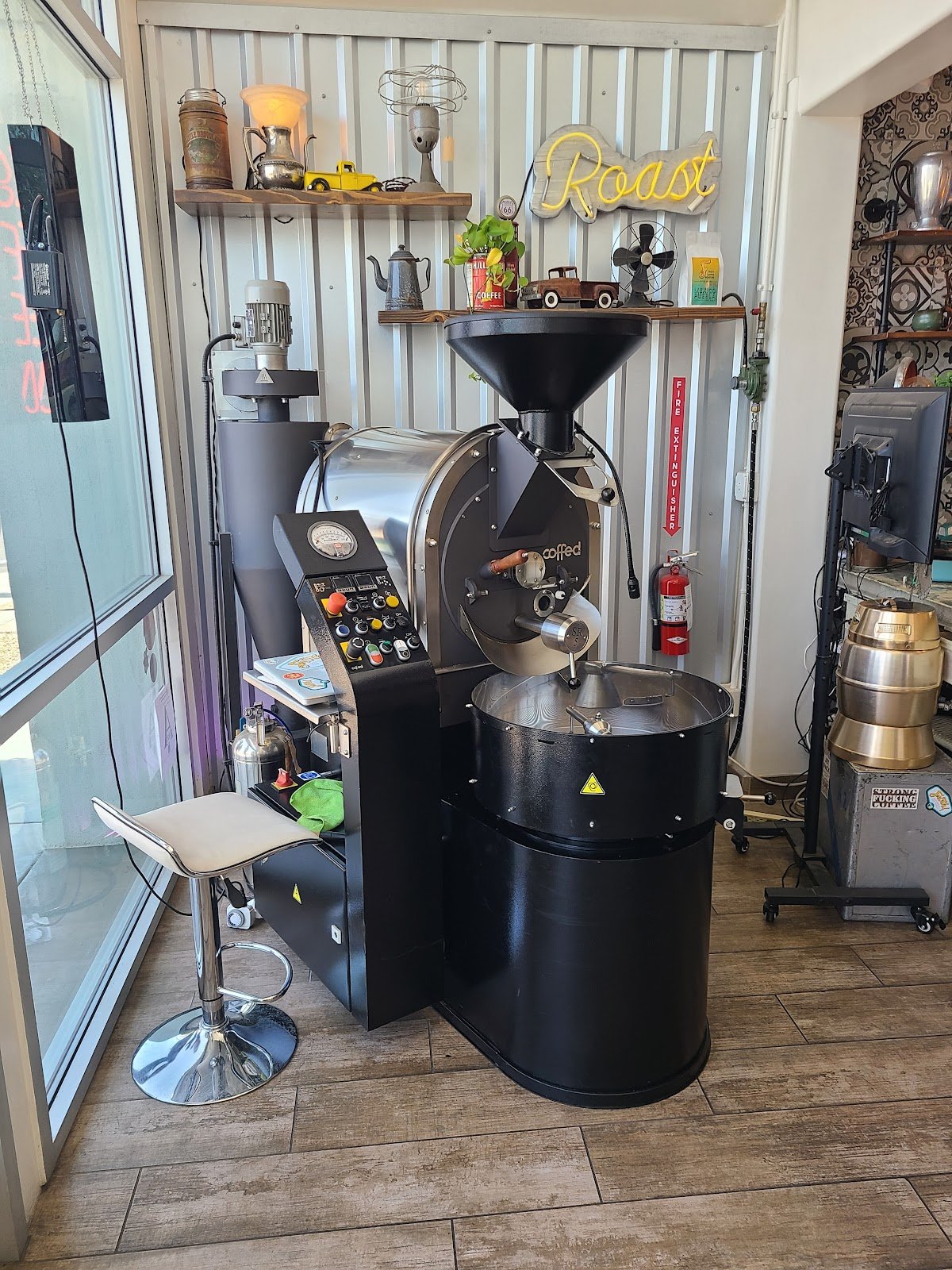 Froth Coffee Roasters specialty coffee shop in Phoenix - photo 5