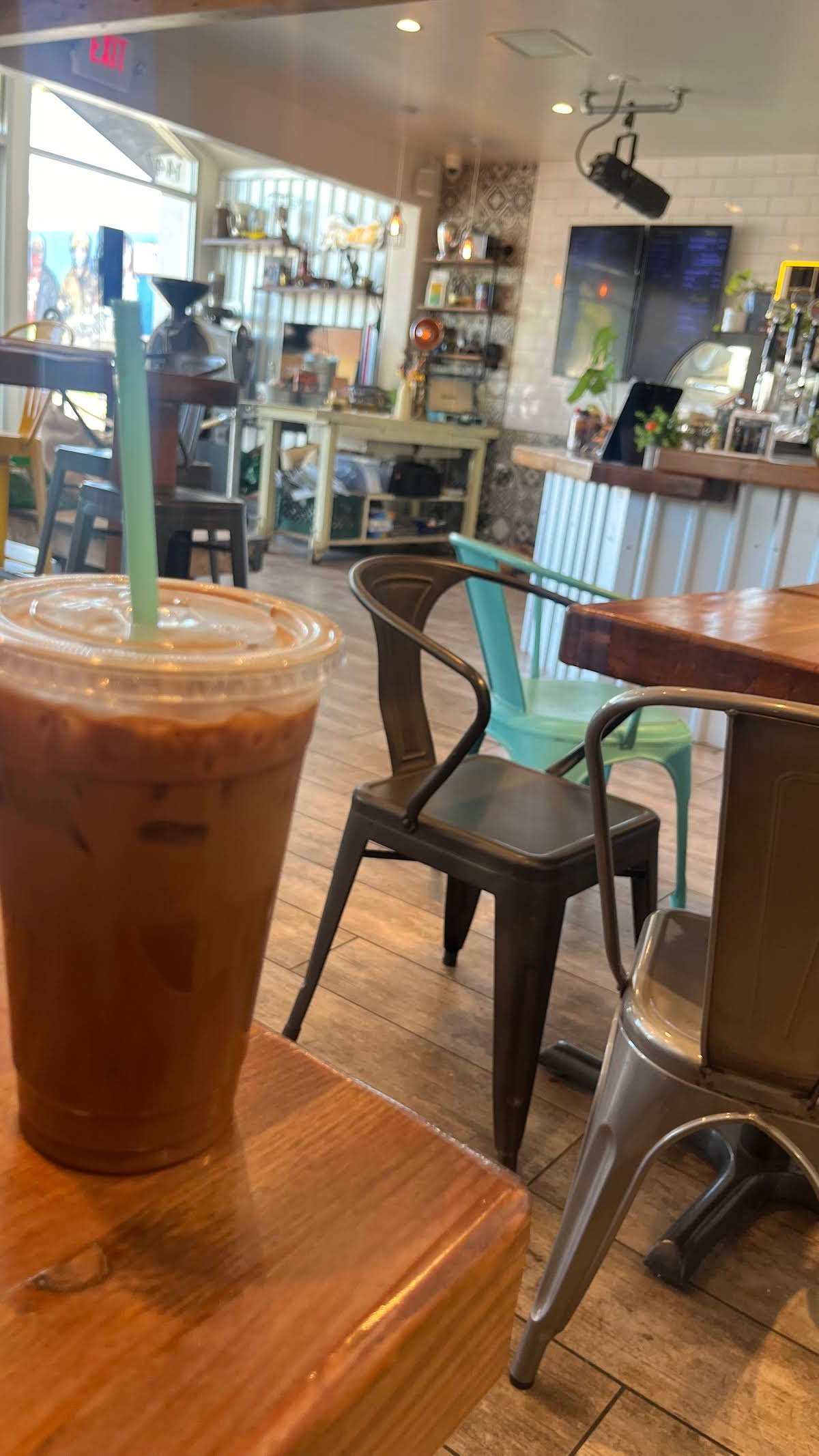 Froth Coffee Roasters specialty coffee shop in Phoenix - photo 9