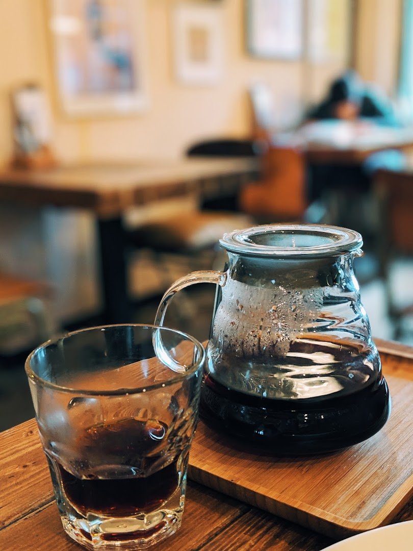 The Coffee Virus specialty coffee shop in Amsterdam - photo 3