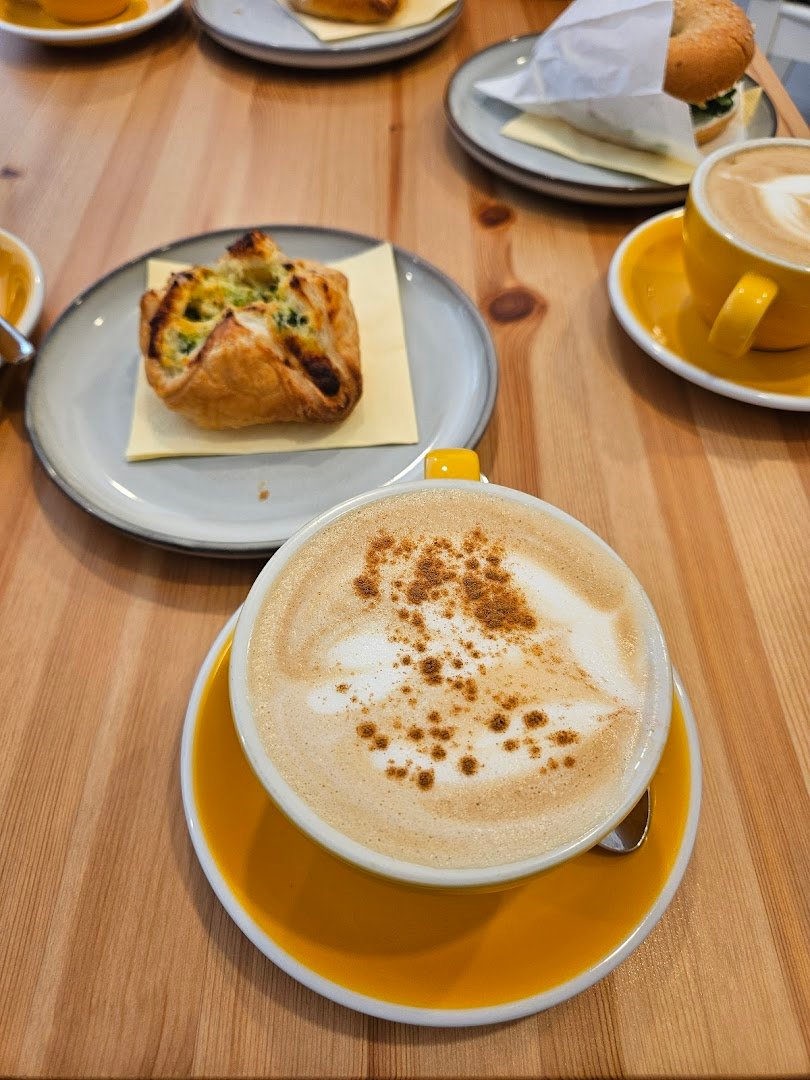 IVY COFFEE specialty coffee shop in Budapest - photo 3