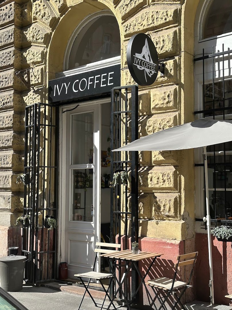 IVY COFFEE specialty coffee shop in Budapest - photo 4