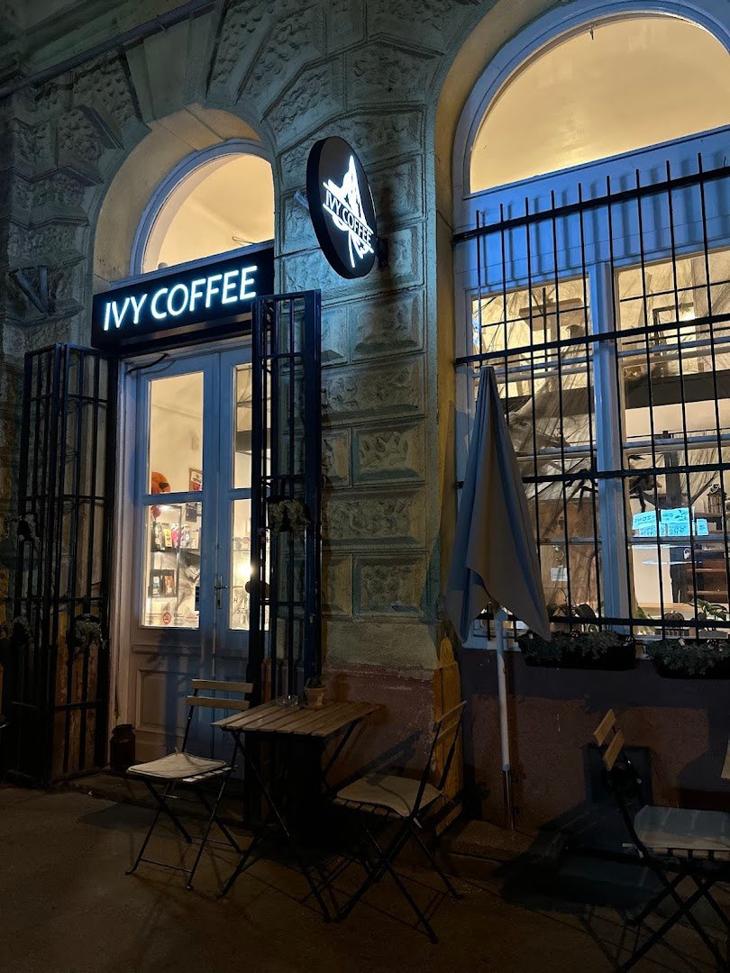 IVY COFFEE specialty coffee shop in Budapest - photo 9