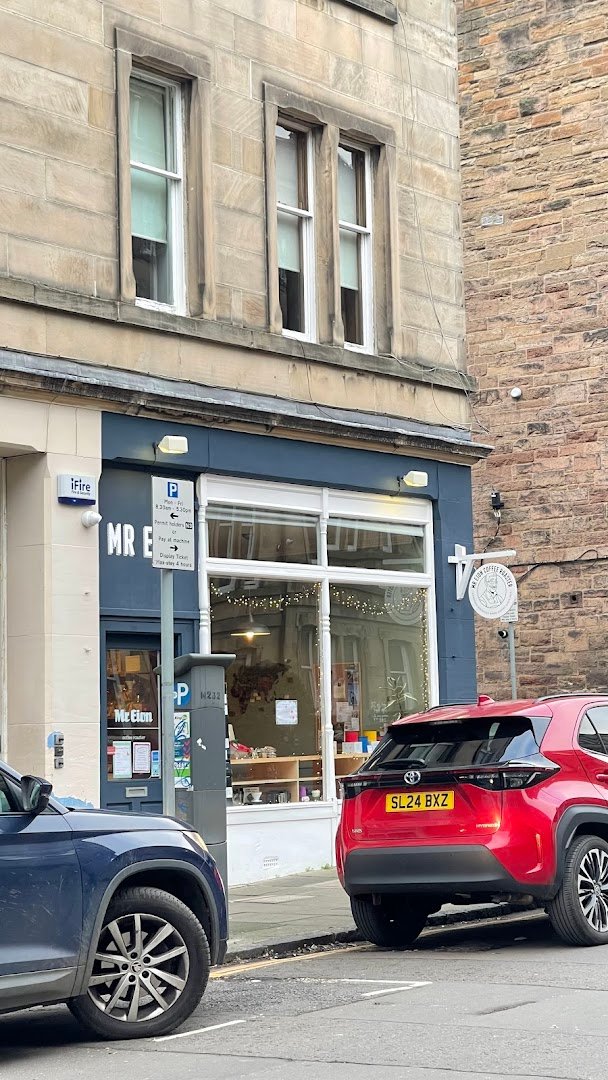 Storefront of Mr Eion - Coffee Roaster, specialty coffee shop in Edinburgh