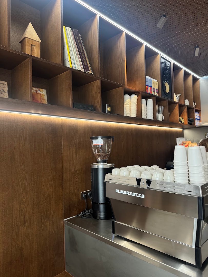 Volume Coffee Shop specialty coffee shop in Paris - photo 7