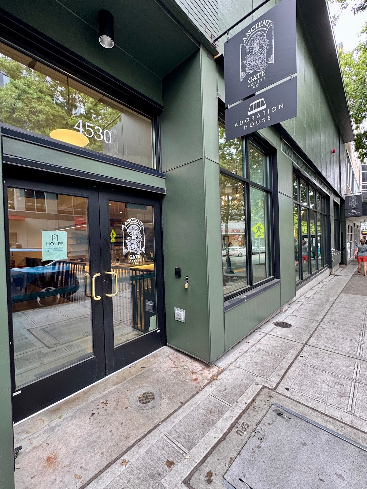 Ancient Gate Coffee specialty coffee shop in Seattle - photo 5