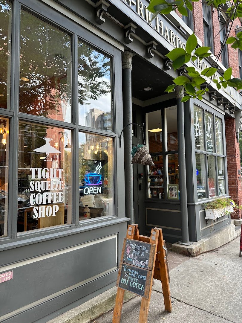 Tight Squeeze Coffee Shop specialty coffee shop in Burlington - photo 10
