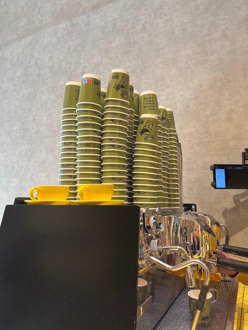 Ripa Coffee - Eixample specialty coffee shop in Barcelona - photo 4