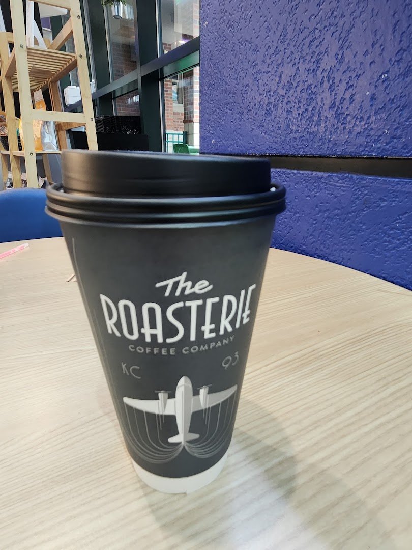 The Roasterie Café | Children's Mercy Adele Hall specialty coffee shop in Kansas City - photo 3