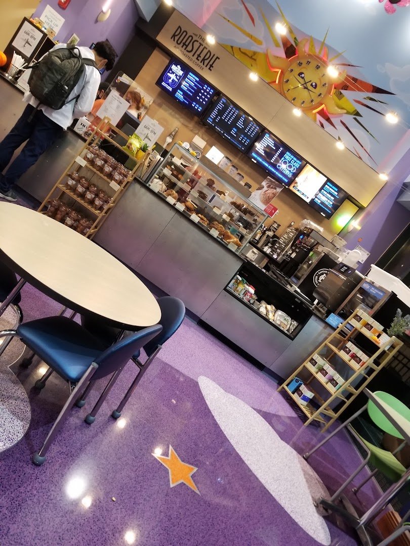 The Roasterie Café | Children's Mercy Adele Hall specialty coffee shop in Kansas City - photo 4