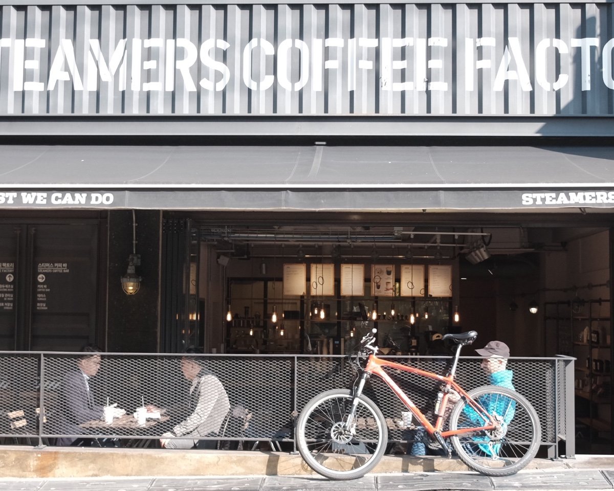 Storefront of Steamers Coffee Factory, specialty coffee shop in Seoul
