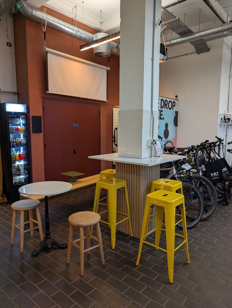 Café Volt specialty coffee shop in London - photo 6