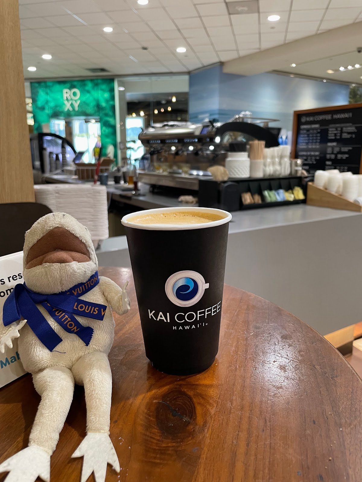 Kai Coffee Hawaii Waikiki Shopping Plaza specialty coffee shop in Honolulu - photo 3