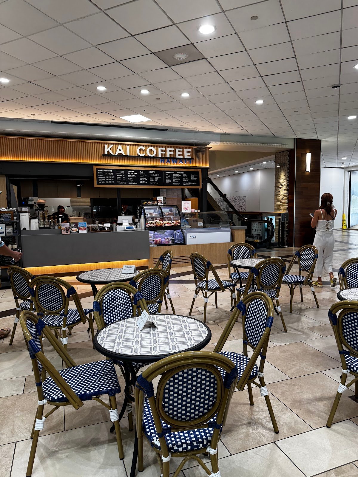 Kai Coffee Hawaii Waikiki Shopping Plaza specialty coffee shop in Honolulu - photo 4