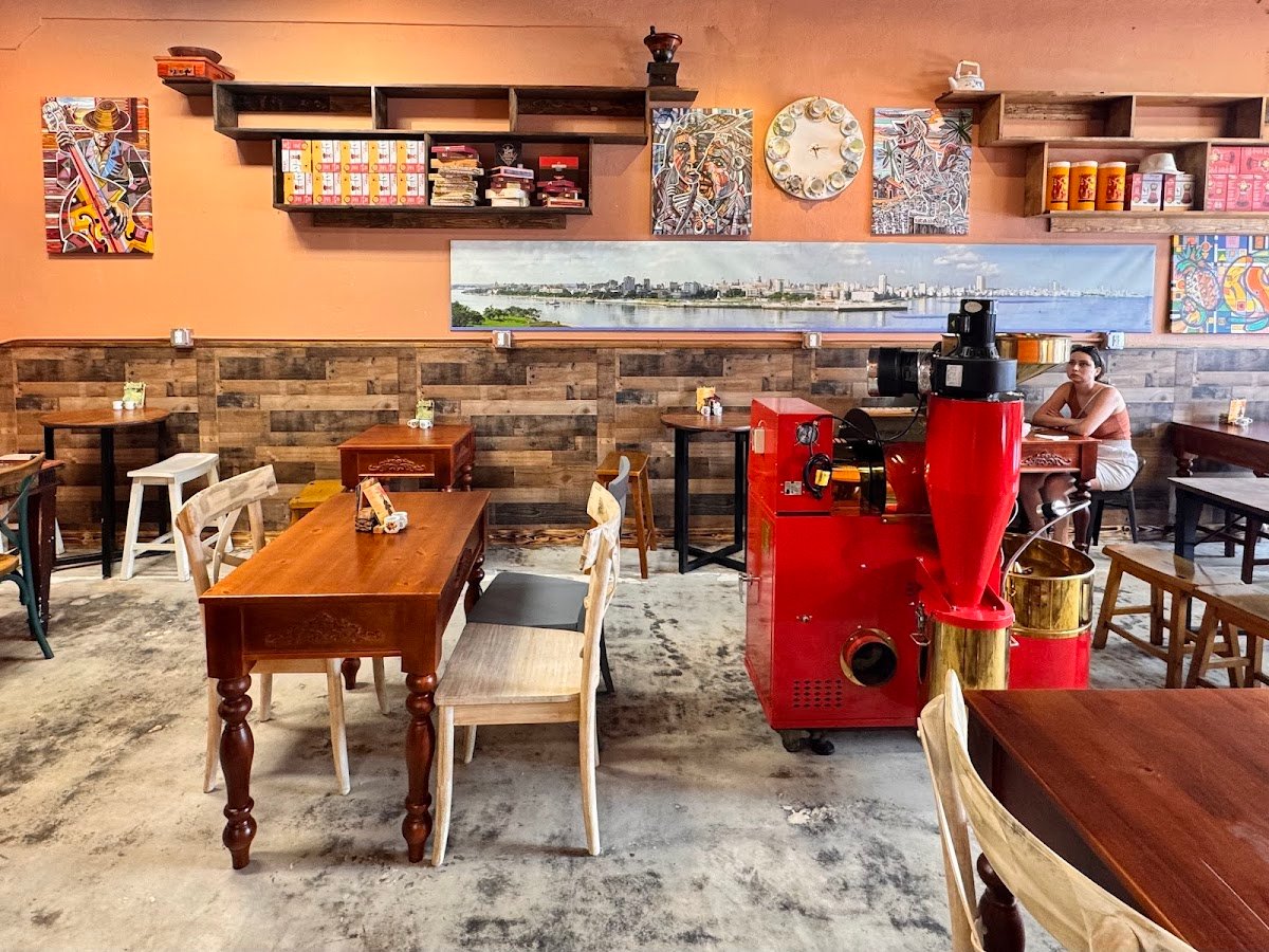 La Colada Gourmet specialty coffee shop in Miami - photo 6