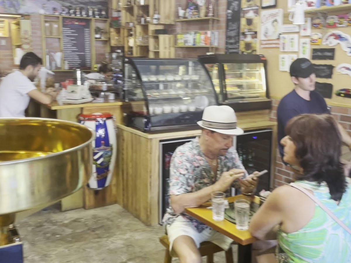 La Colada Gourmet specialty coffee shop in Miami - photo 8