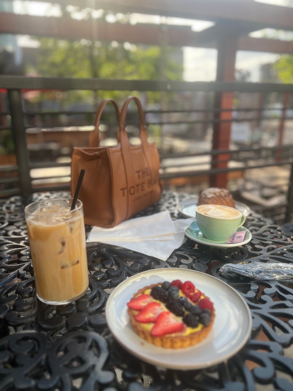 BHBG Coffee specialty coffee shop in Houston - photo 4