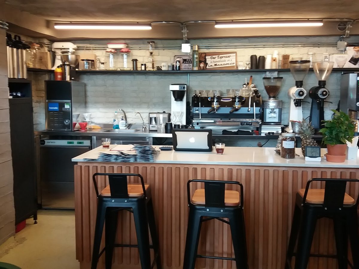 Boxx Coffee Roasters specialty coffee shop in Istanbul - photo 2