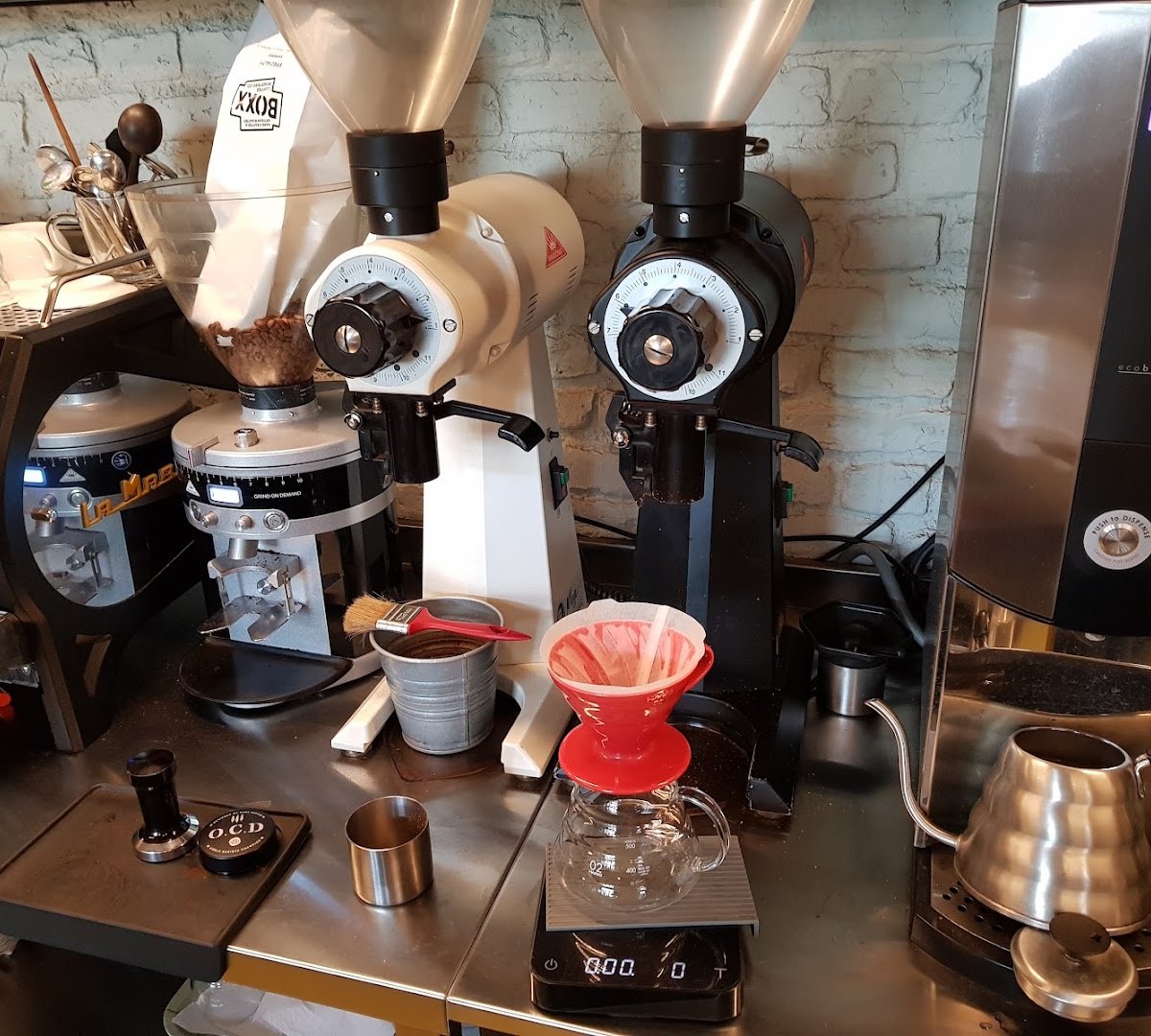 Boxx Coffee Roasters specialty coffee shop in Istanbul - photo 5