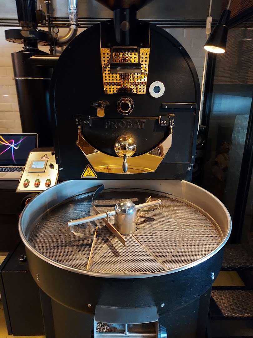 Boxx Coffee Roasters specialty coffee shop in Istanbul - photo 7