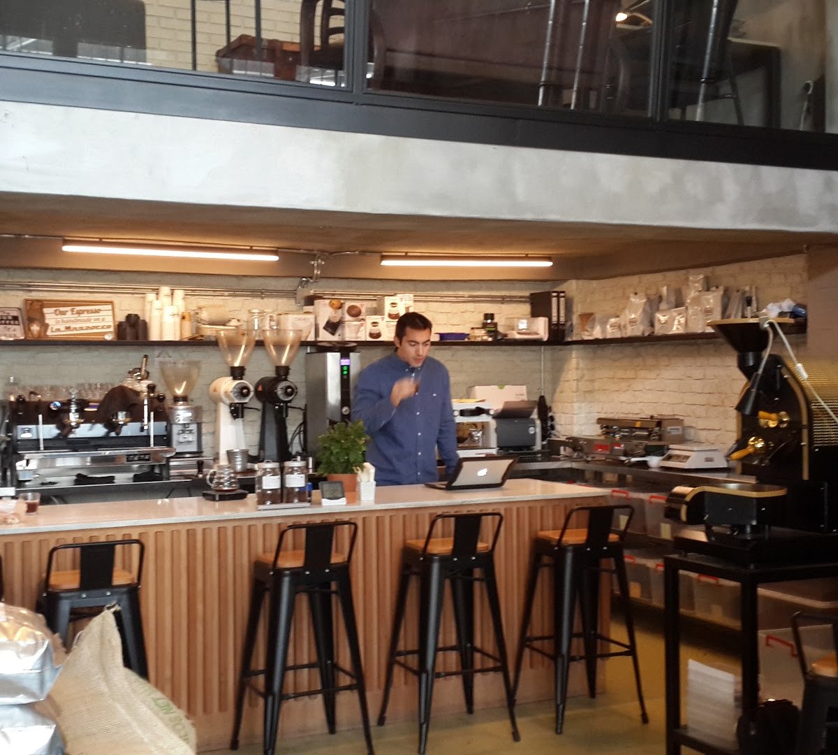 Boxx Coffee Roasters specialty coffee shop in Istanbul - photo 8