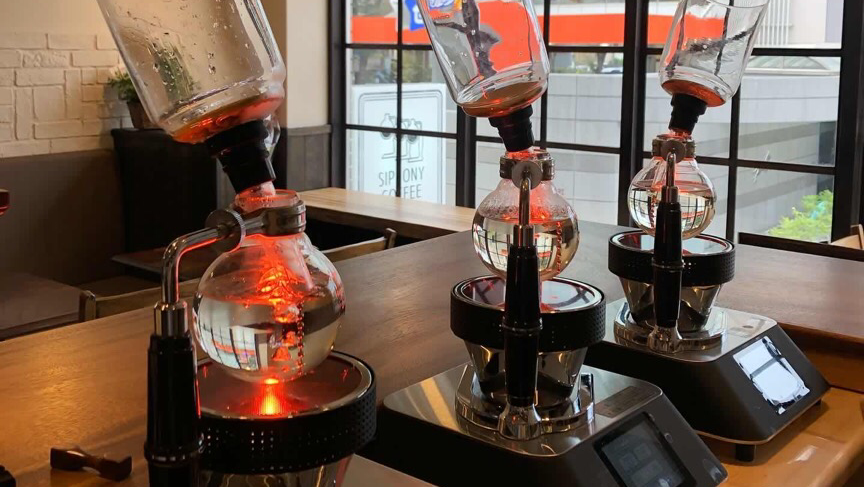 Coffee at SIPHONY COFFEE, specialty coffee shop in Tokyo