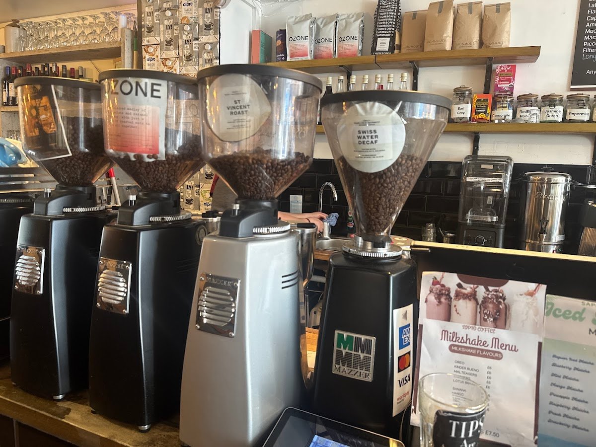 Sapid Coffee specialty coffee shop in London - photo 5