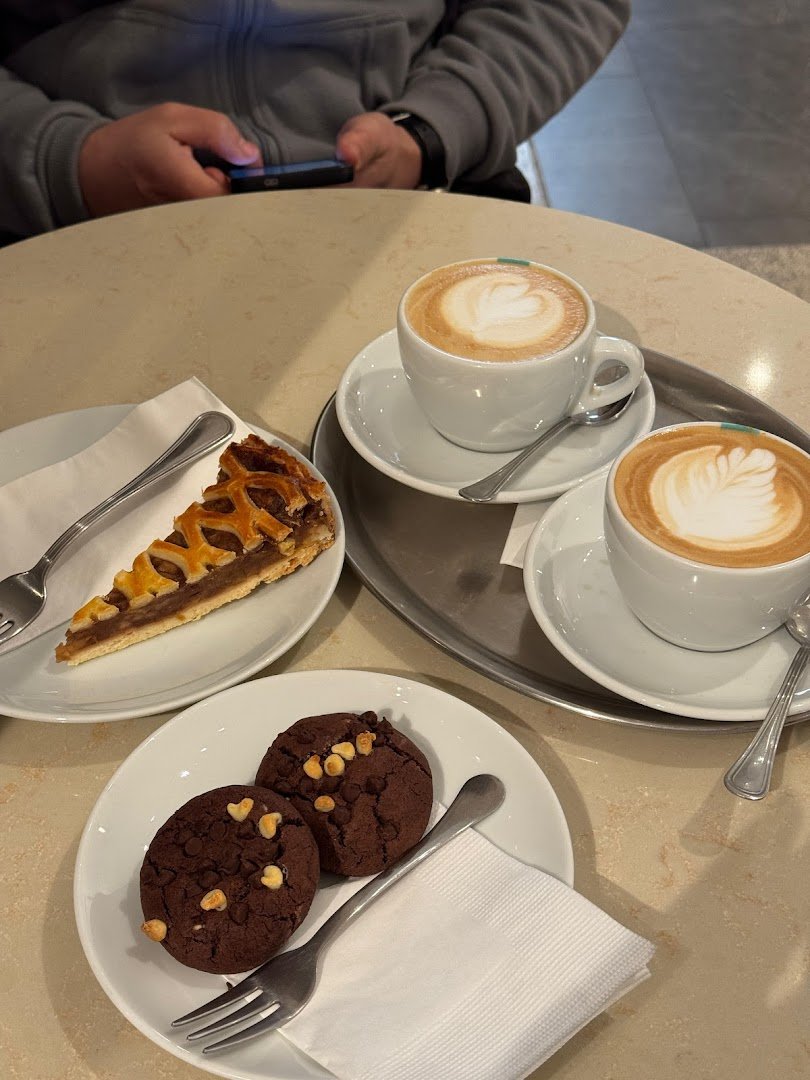 Kávétársaság specialty coffee shop in Budapest - photo 13