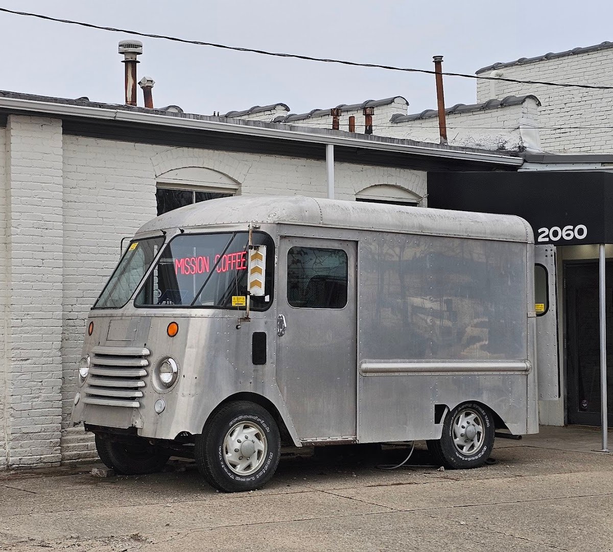 Mission Coffee Co. specialty coffee shop in Columbus - photo 13