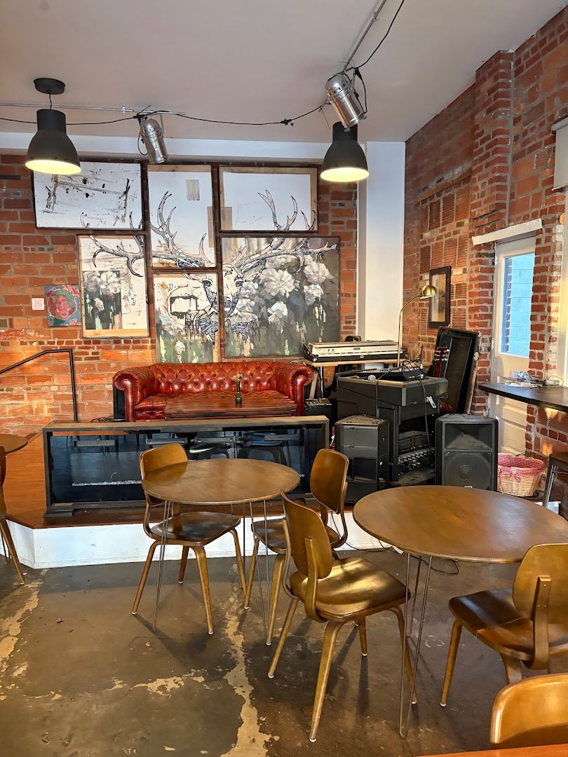 Mission Coffee Co. specialty coffee shop in Columbus - photo 15