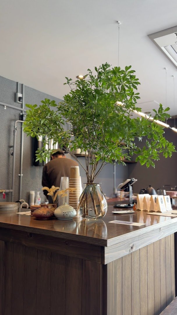 Interior of OLIVER COFFEE ROASTERS, specialty coffee shop in Osaka