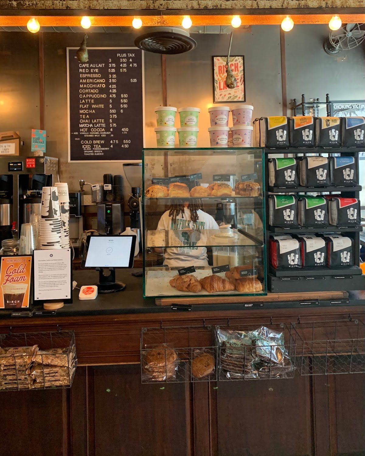 Birch Coffee specialty coffee shop in New York - photo 4