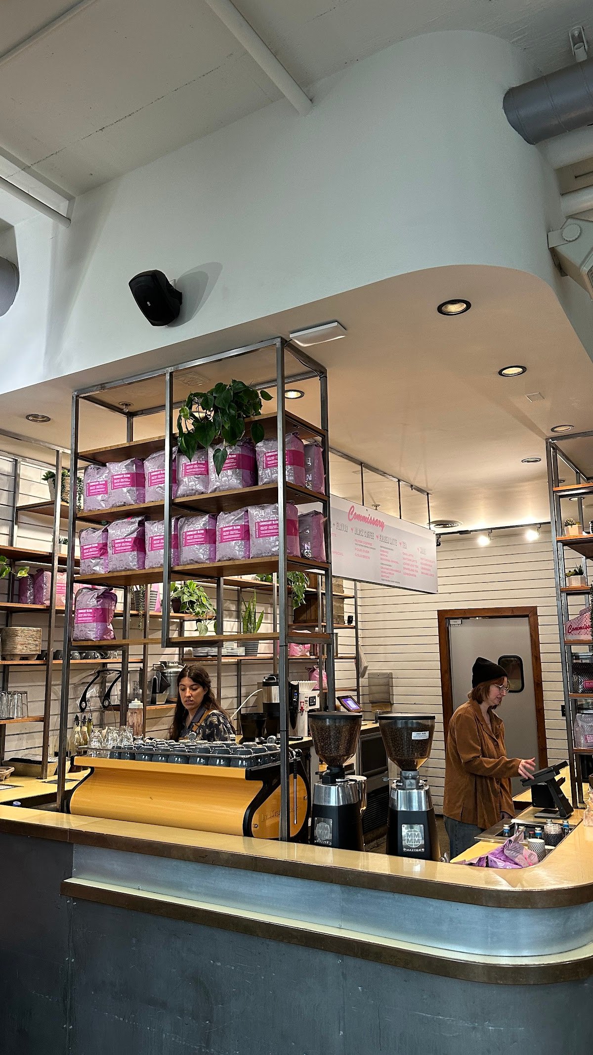 Coffee Commissary specialty coffee shop in Los Angeles - photo 9