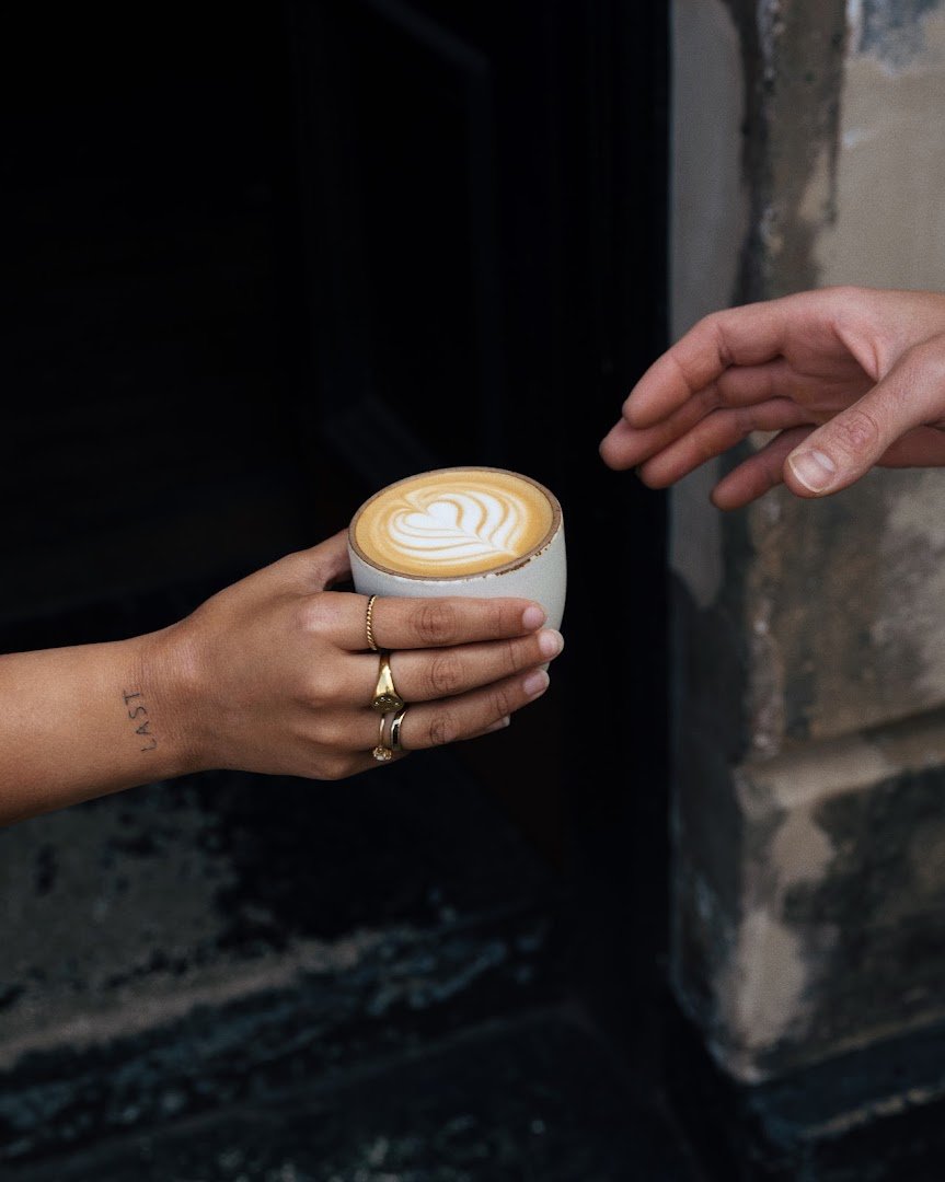 Coffee at BEATNIK, specialty coffee shop in Edinburgh