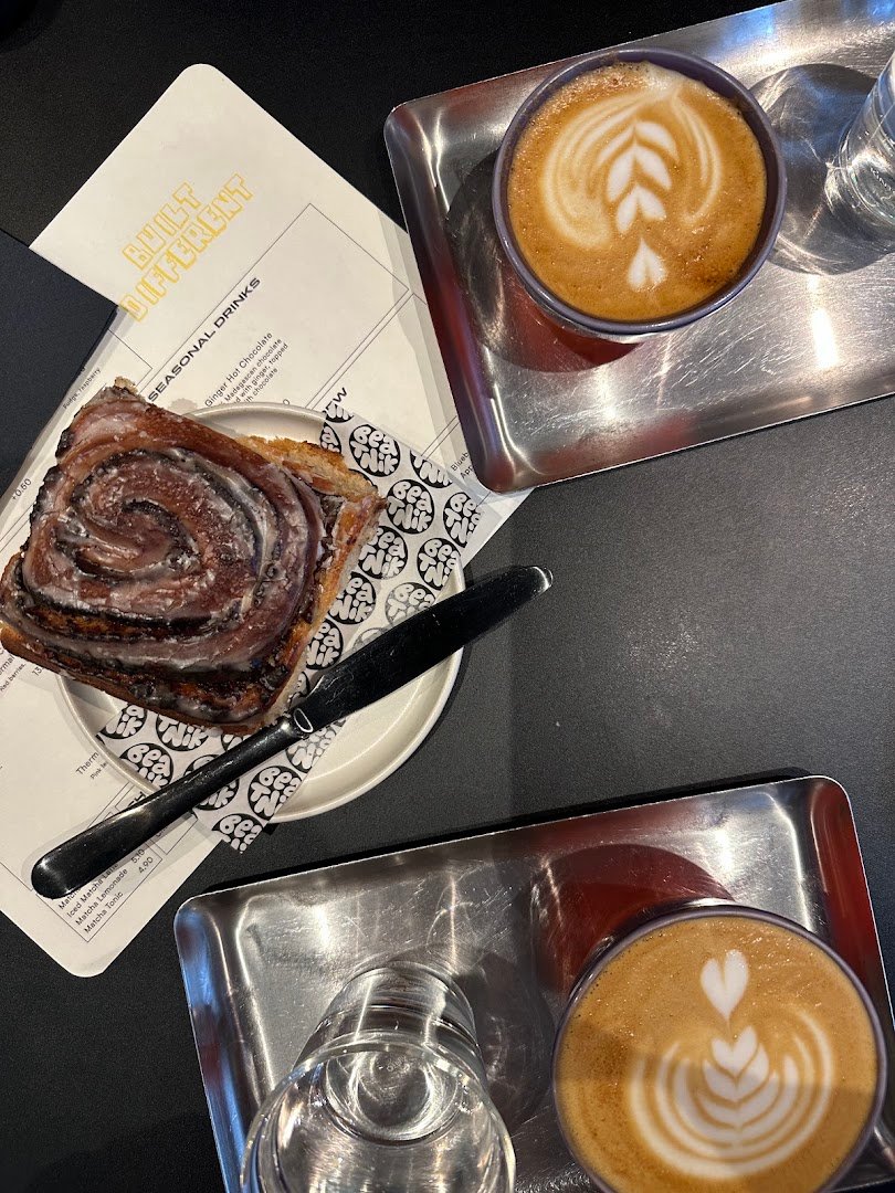 Coffee at BEATNIK, specialty coffee shop in Edinburgh
