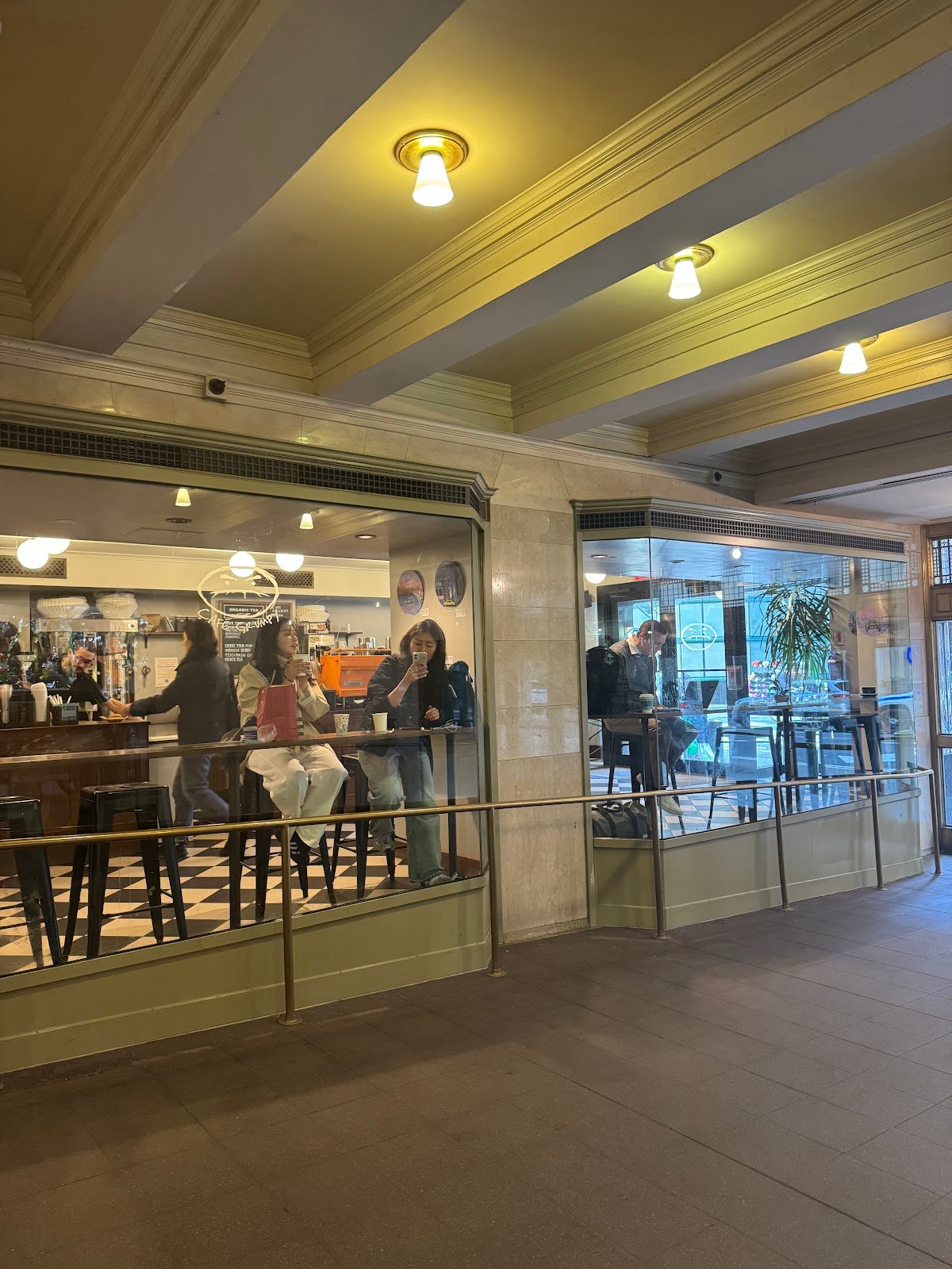 Cafe Grumpy - Grand Central specialty coffee shop in New York - photo 6