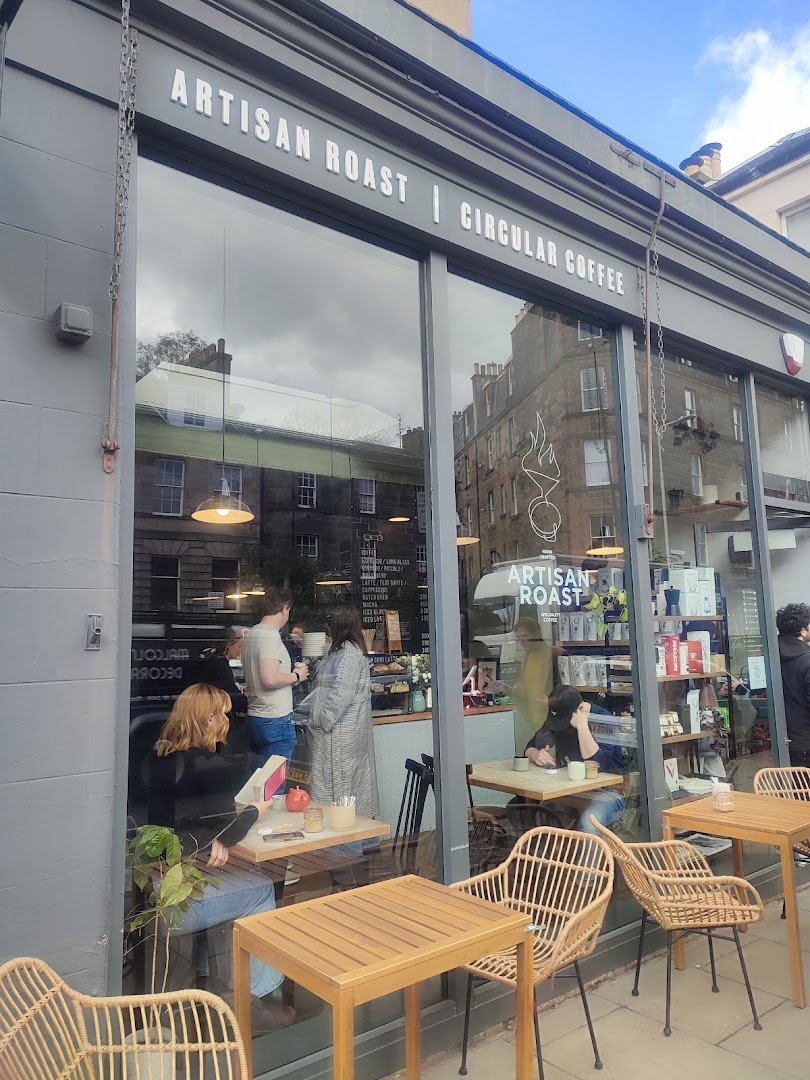 Storefront of Artisan Roast Stockbridge, specialty coffee shop in Edinburgh