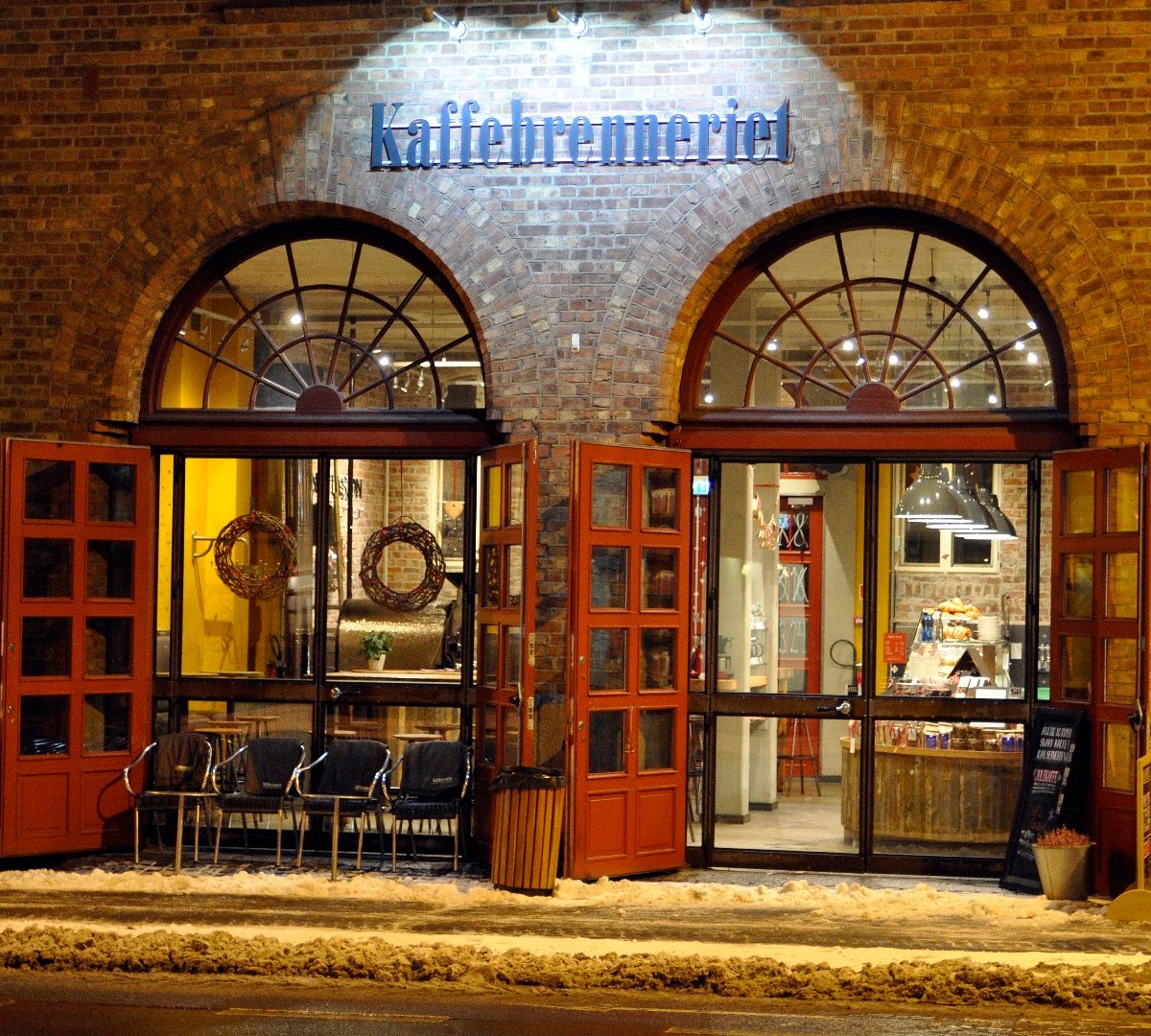 Storefront of Kaffebrenneriet, specialty coffee shop in Oslo