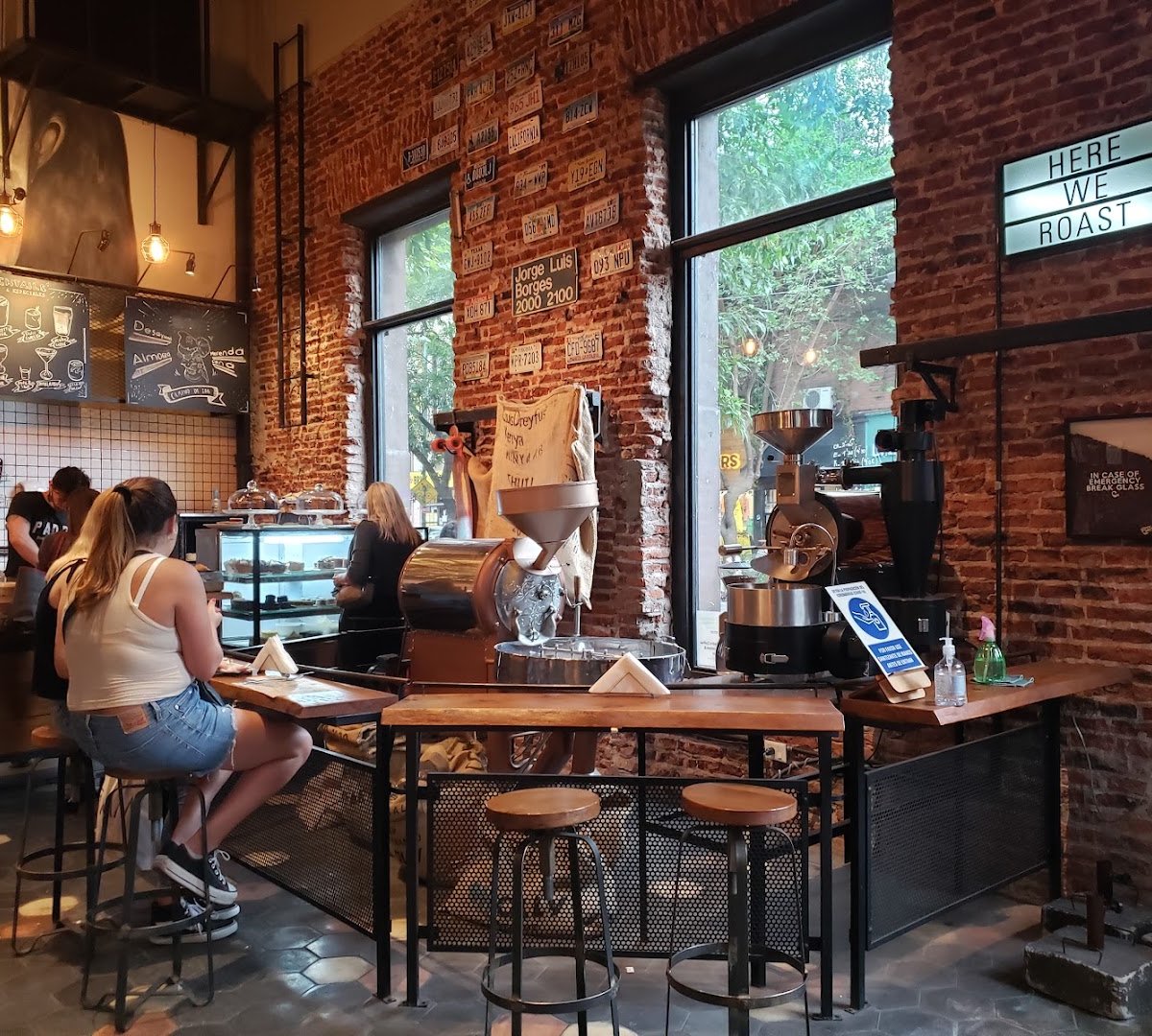PADRE specialty coffee shop in Buenos Aires - photo 8